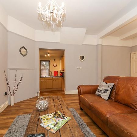 The Abberley Apartment - Stay Worcestershire Exterior photo